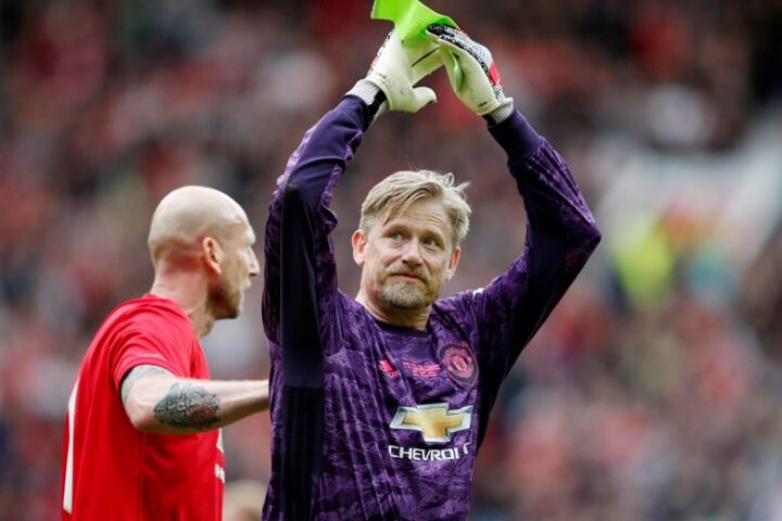 Thủ môn người Đan Mạch Peter Schmeichel